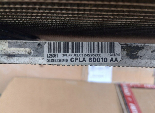 Radiador de esfriamento de motor Land Rover LR062425 preço, a partir de 251,53 USD