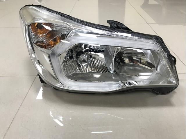 Compre 84001SG021 Subaru Luz direita