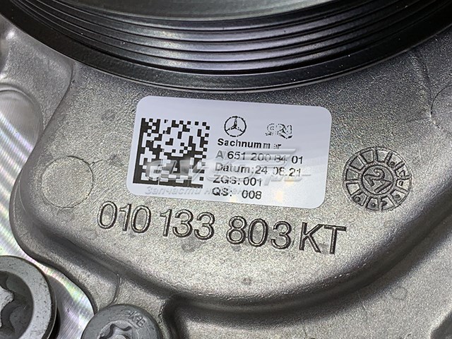 651200840180 Mercedes Bomba de água (bomba) de esfriamento