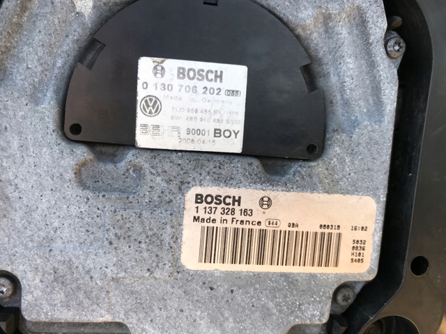 Compre 7L0121203G Porsche Difusor do radiador de esfriamento