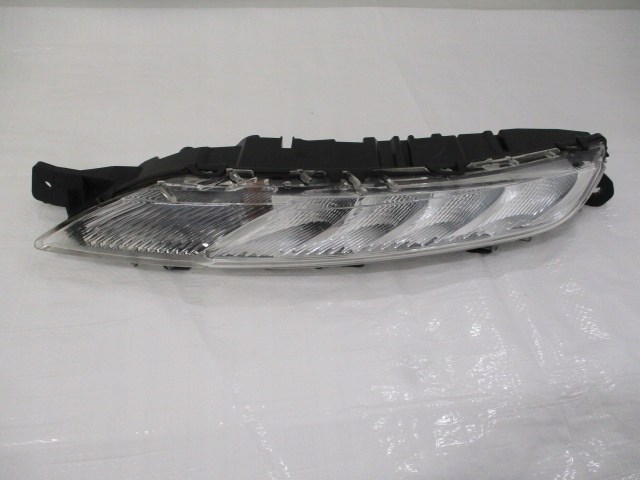 9676036380 Peugeot/Citroen Luzes máximas esquerdas