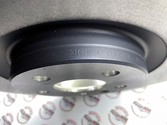 Compre 32300811 Volvo Disco do freio dianteiro