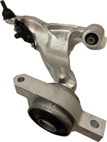 Compre 545001MA0B Nissan/Infiniti Braço oscilante inferior direito de suspensão dianteira