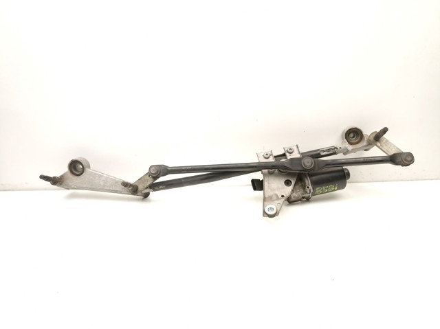 A1769061800 Mercedes 