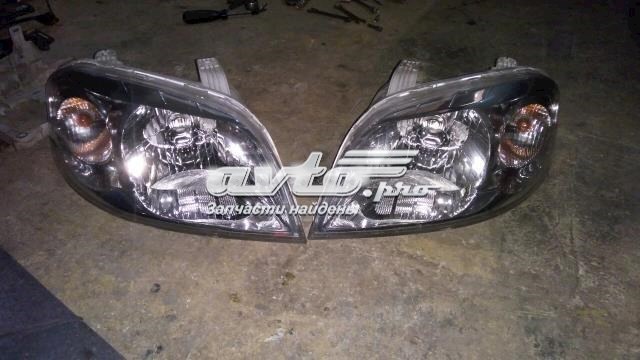Luz direita 2351104RMLDEM Depo/Loro/Abakus