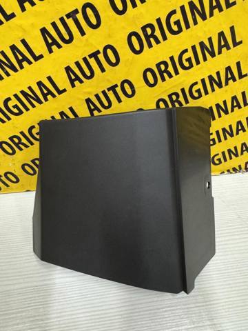 Placa sobreposta do pára-lama dianteiro direito Mazda D10E51PJ0C