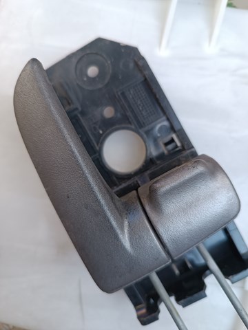 Maçaneta interna direita da porta traseira Hyundai/Kia 82623LD000 preço, a partir de 45,97 USD