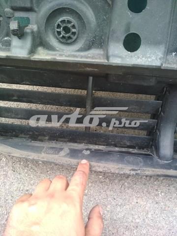 Perciana do radiador de esfriamento Ford GV4B8475AC preço, a partir de 493,04 USD