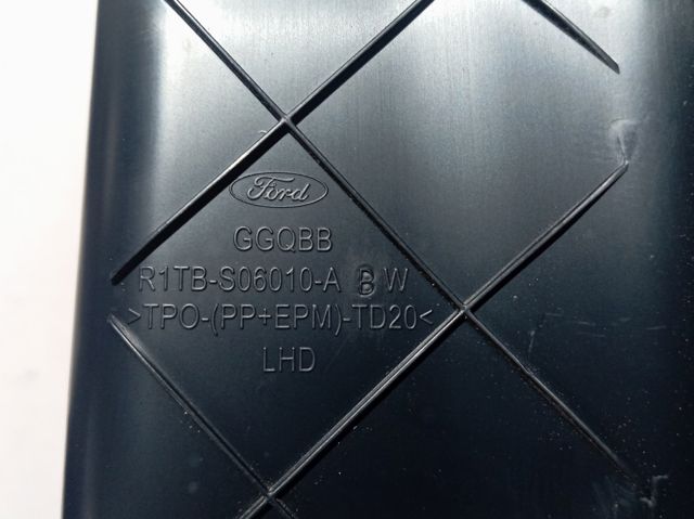 Compre Caixa para porta-luvas (porta-luvas) Ford Puma 