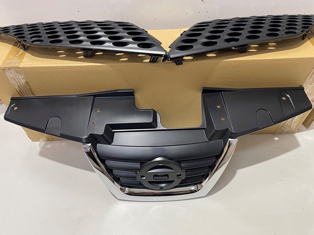 Grelha do radiador Nissan/Infiniti 620701KA0A preço, a partir de 239,18 USD