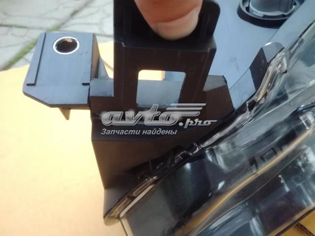 Luz direita KB8P51031H Mazda