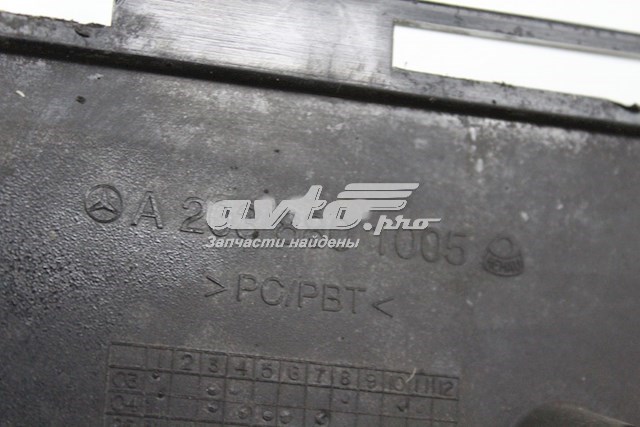 Grelha do pára-choque dianteiro Mercedes A2038801005 preço, a partir de 97,19 USD