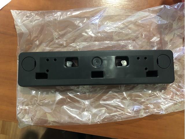 Painel de fixação de matrícula dianteira KB9M50171 Mazda