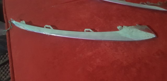 Compre A2228857700 Mercedes Placa sobreposta do pára-choque dianteiro