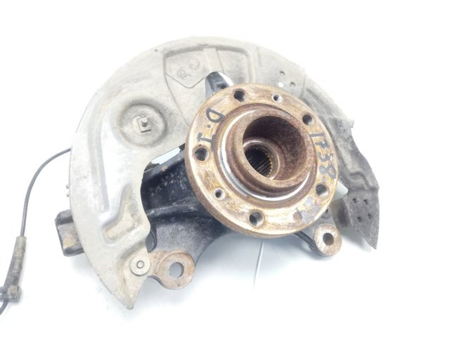 Proteção do freio de disco dianteiro esquerdo 9806779580 Peugeot/Citroen
