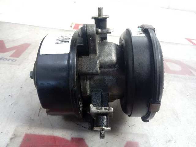  Mercedes A0001404185