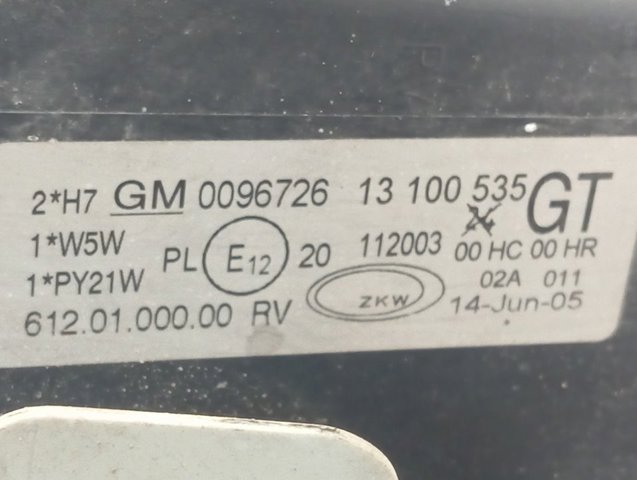 13100535 Opel Luz esquerda