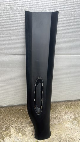 98306609XT Peugeot/Citroen Moldura da porta dianteira esquerda inferior