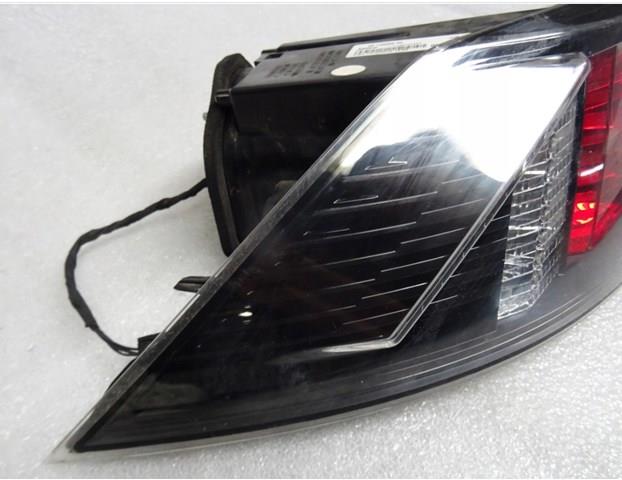 9813508580 Peugeot/Citroen Lanterna traseira esquerda externa