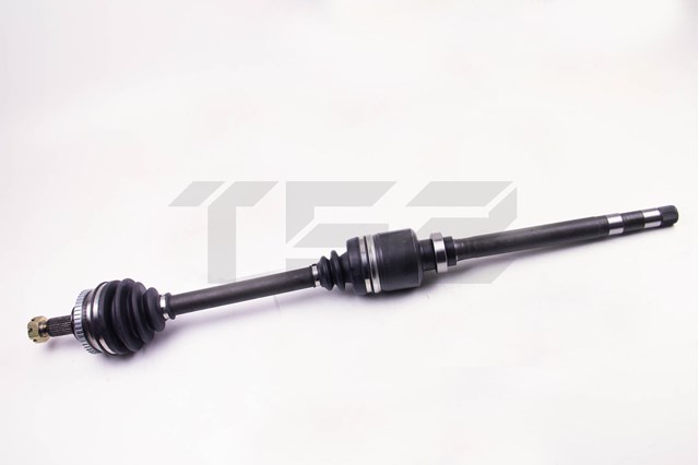 Semieixo (acionador) dianteiro direito DS1418R BGA