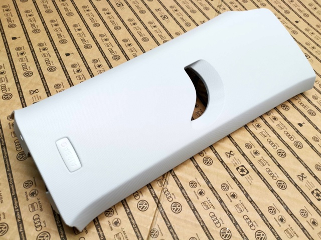 Revestimento interno traseiro direito de suporte de carroçaria VAG 7N0867288 preço, a partir de 79,19 USD