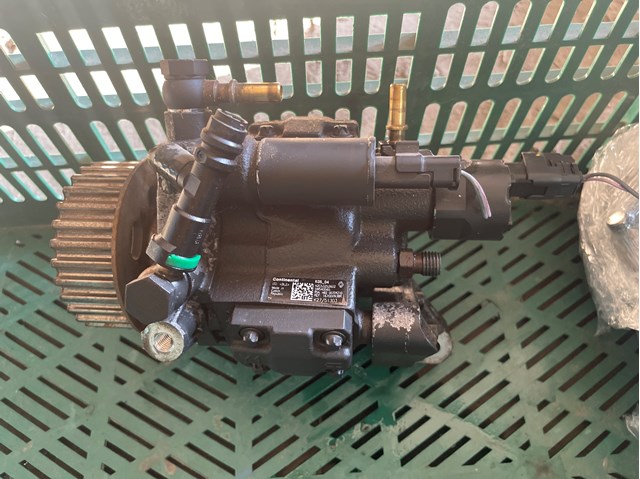Bomba de combustível de pressão alta Renault (RVI) 8200704210 preço, a partir de 277,52 USD