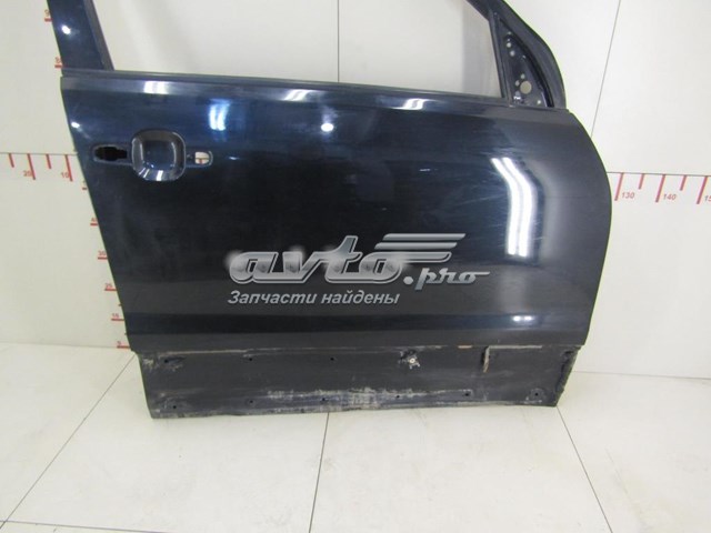 Compre 6800165844000 Suzuki Porta dianteira direita