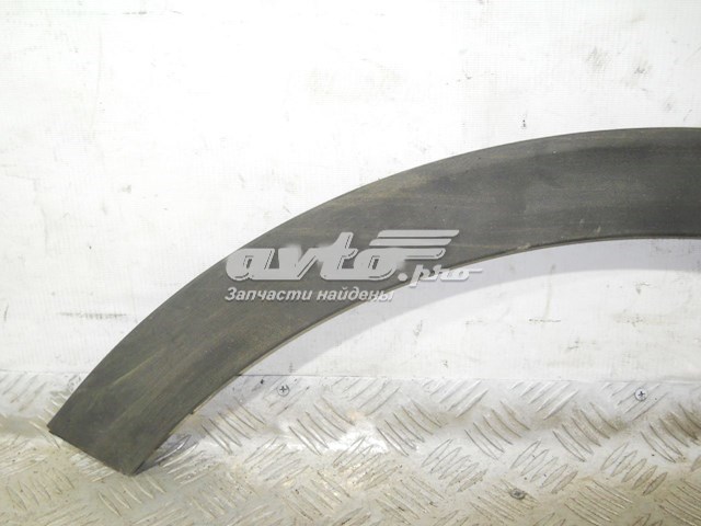 Expansor (placa sobreposta) de arco do pára-lama dianteiro direito 87714F1000 Hyundai/Kia