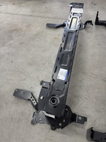 2612210 Ford 