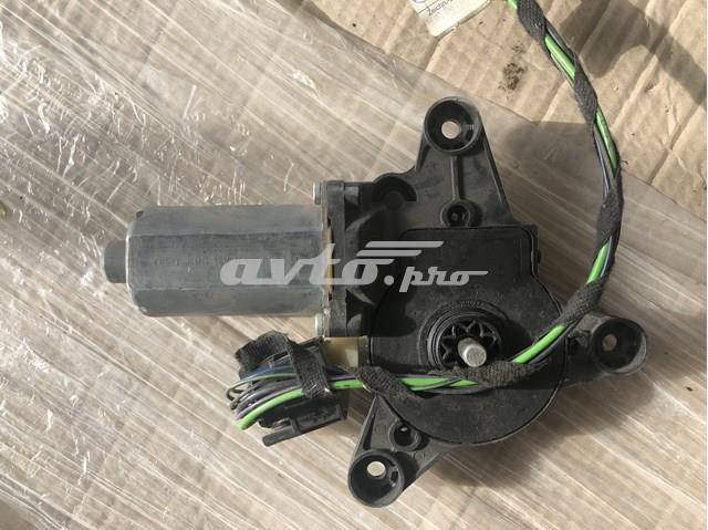 Motor de acionamento de vidro da porta dianteira direita Mercedes 0130821940
