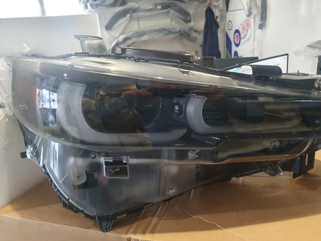 Luz esquerda Mazda KPF151041C preço, a partir de  USD