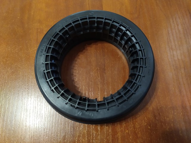 Rolamento de suporte do amortecedor dianteiro 543256RA0A Nissan/Infiniti