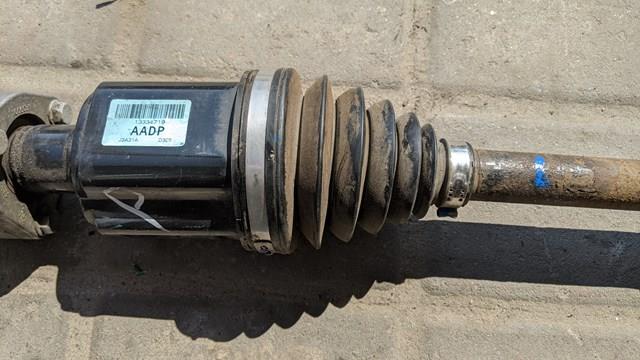 Semieixo (acionador) dianteiro direito General Motors 13334719 preço, a partir de 88,57 USD