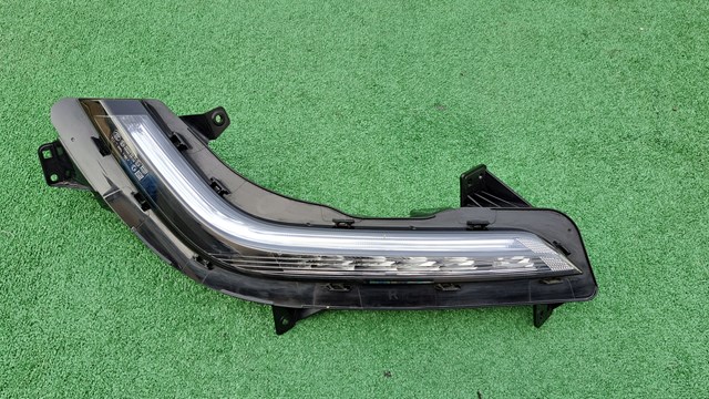 Luzes máximas direitas Renault (RVI) 266008290R preço, a partir de 259,24 USD