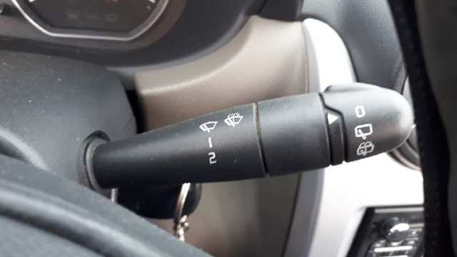 Comutador direito instalado na coluna da direção Renault (RVI) 8200792584 preço, a partir de 45,97 USD