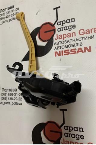 Fecho da capota 656016RA0A Nissan/Infiniti