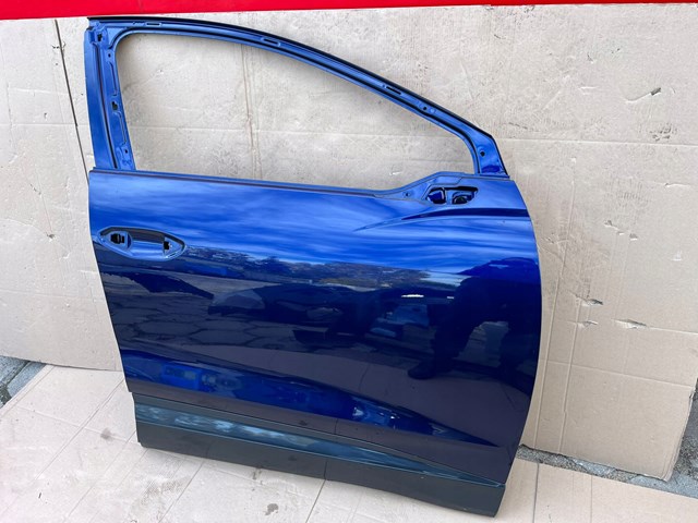 Compre 89A831052 VAG Porta dianteira direita