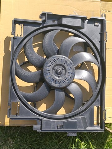 Compre 20D123W4 Polcar Difusor do radiador de esfriamento, montado com motor e roda de aletas