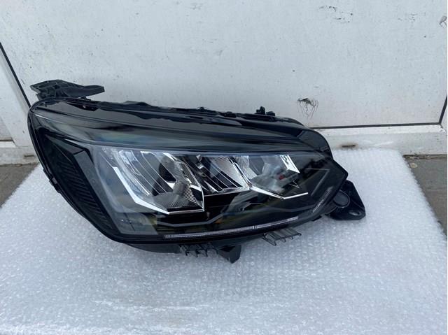 9833036180 Peugeot/Citroen Luz direita