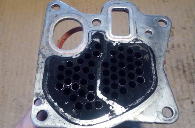 Radiador do sistema EGR de recirculação dos gases de escape General Motors 55572962