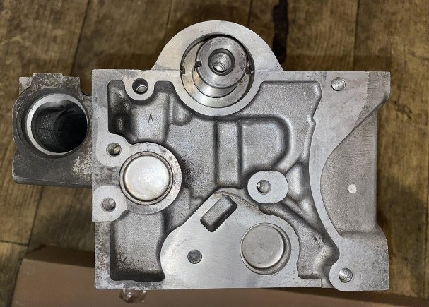 Cabeça de motor (CBC) 110421615R Renault (RVI)