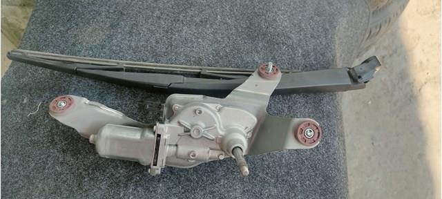 Compre KB7W67450 Mazda Motor de limpador pára-brisas de vidro traseiro