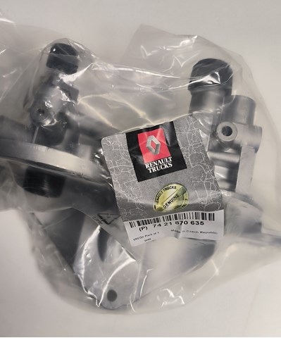 Caixa de filtro de combustível 7421870635 Renault (RVI)