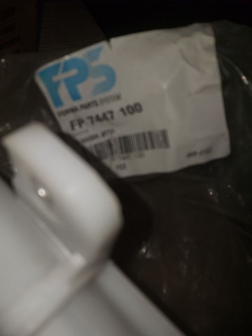 FP7447100 FPS Tanque de fluido para lavador de vidro
