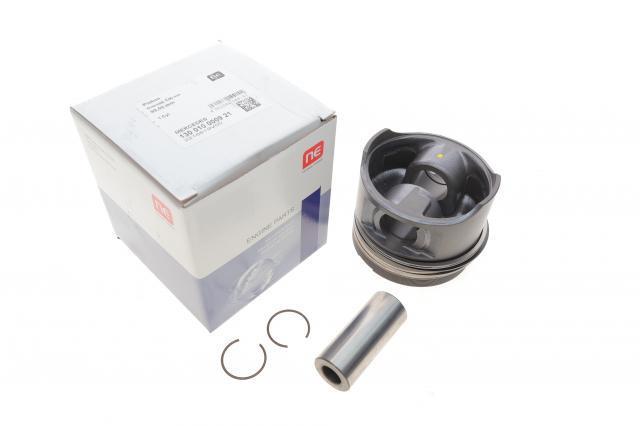 130010000921 NE/NPR Pistão do kit para 1 cilindro, 2ª reparação ( + 0,50)