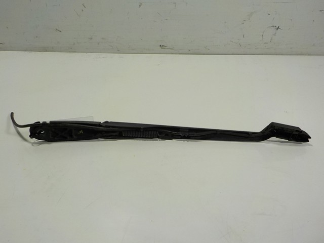 Braço de limpa-pára-brisas do pára-brisas Peugeot/Citroen 9823610280 preço, a partir de 61,30 USD