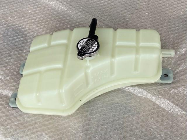 Tanque de expansão do sistema de esfriamento Polcar 4070ZB1 preço, a partir de 69,41 USD