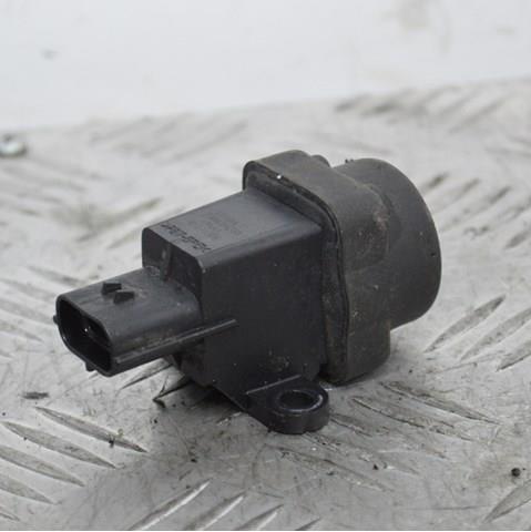 Compre 7700306391 Renault (RVI) Sensor de desligação da bomba de combustível