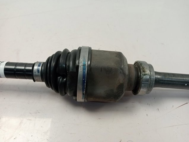 Compre 9824359680 Peugeot/Citroen Semieixo (acionador) dianteiro direito