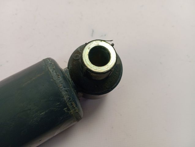 Amortecedor dianteiro esquerdo Iveco 5802392684 preço, a partir de 97,66 USD